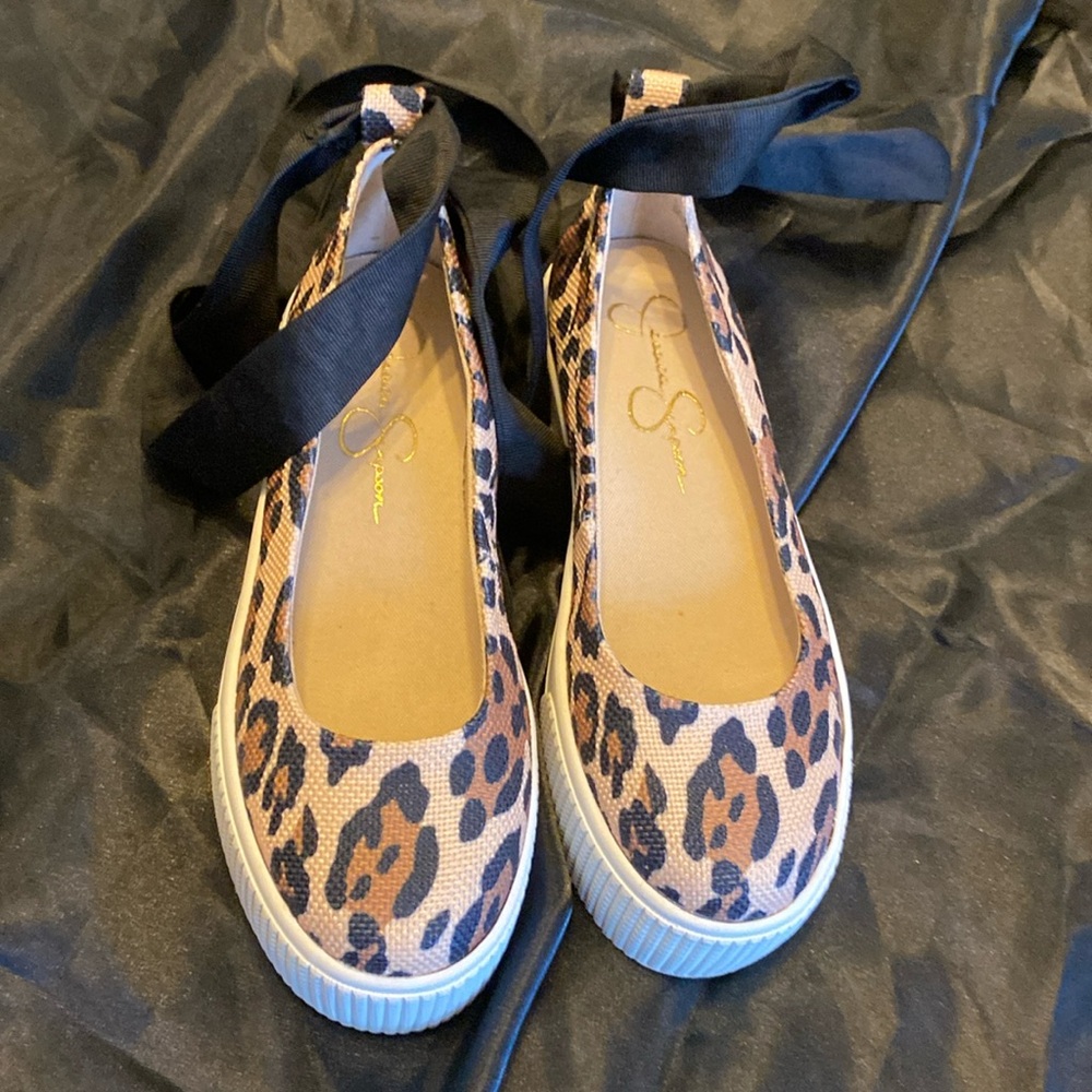 Jessica Simpson leopard shoes
